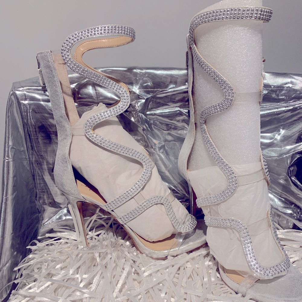 Vince Camuto Silver gladiator heels